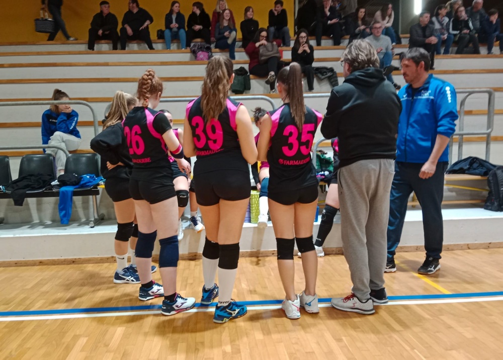 La Villadies Ravel Power durante un time-out