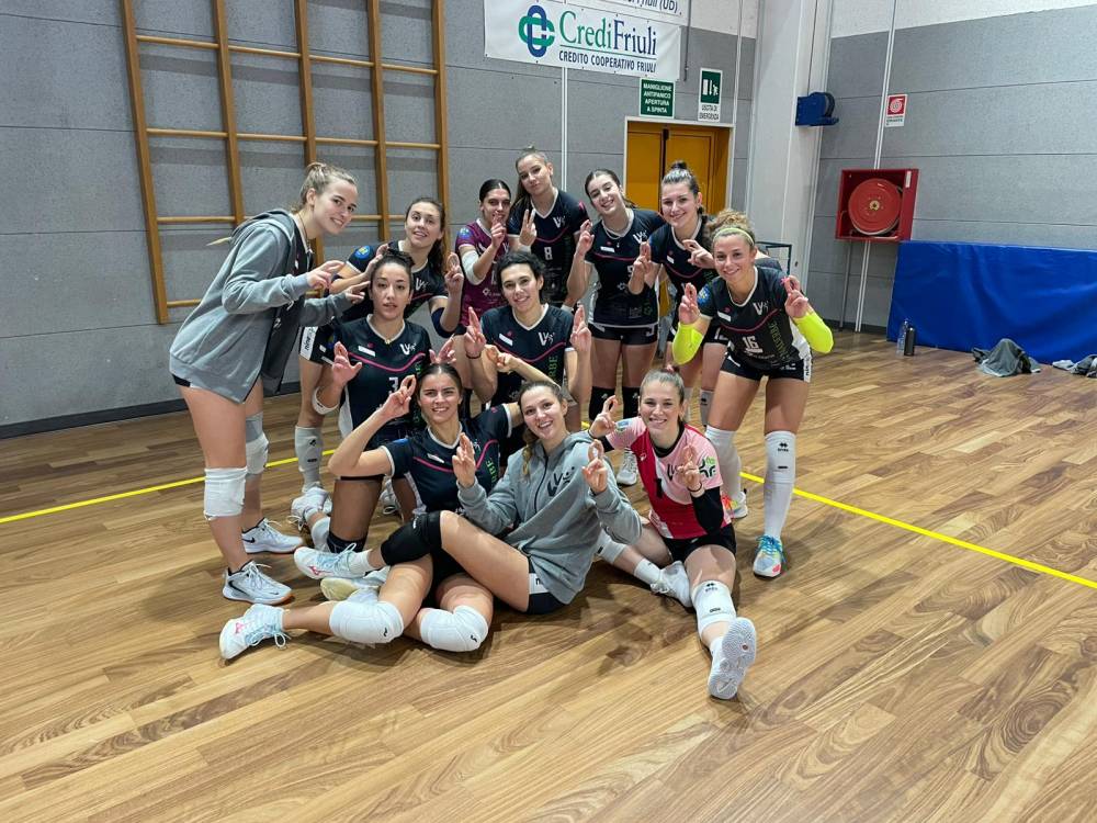 Villadies Farmaderbe-Pav Natisonia Estvolley 3-0