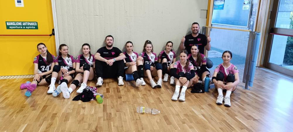 Under 16 Villadies Young